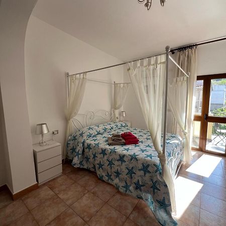 בארי סארדו Bed And Breakfast Le Petunie מראה חיצוני תמונה