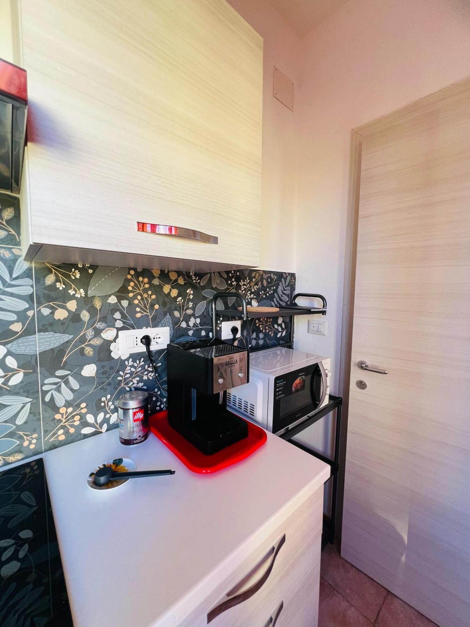 בארי סארדו Bed And Breakfast Le Petunie מראה חיצוני תמונה